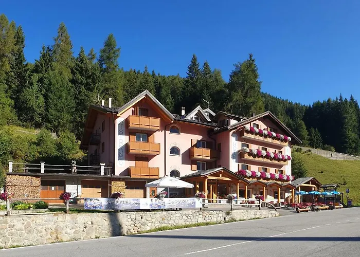 Hotel La Roccia