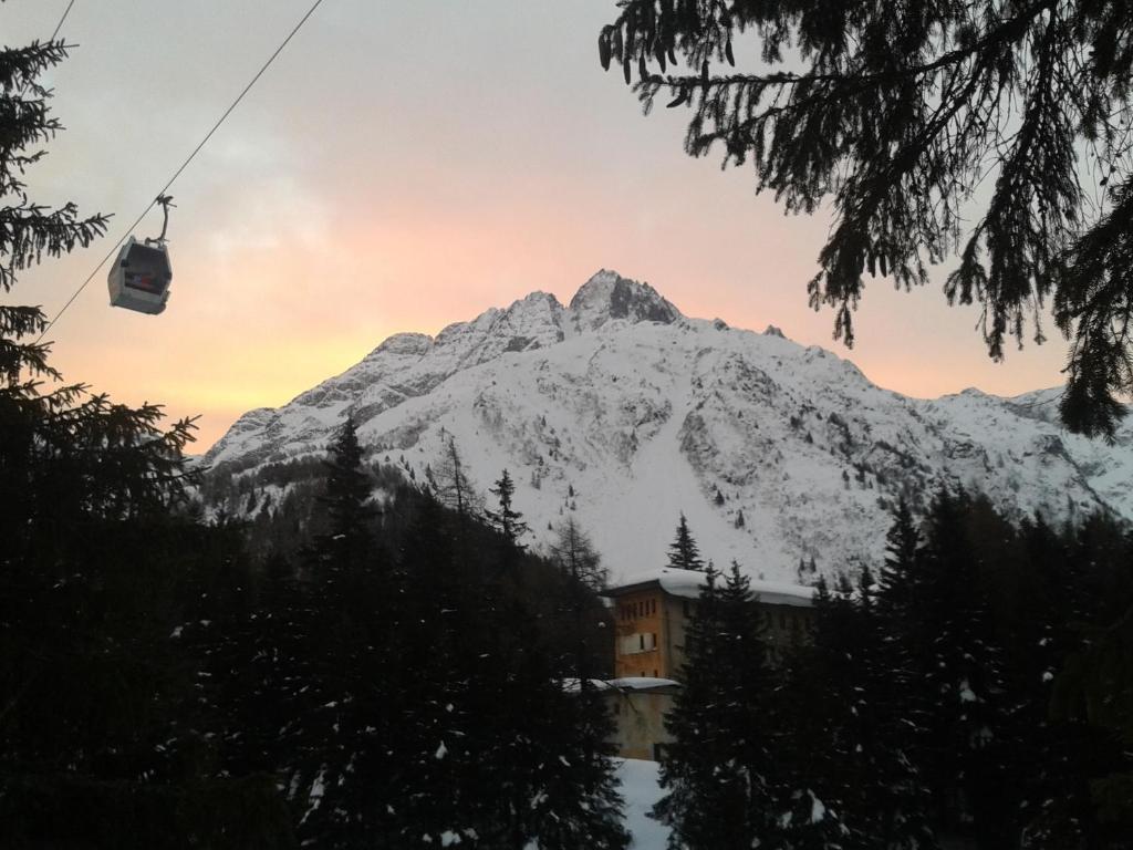 Hotel La Roccia Passo del Tonale