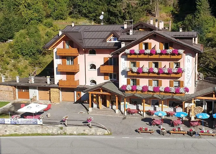 Hotel La Roccia